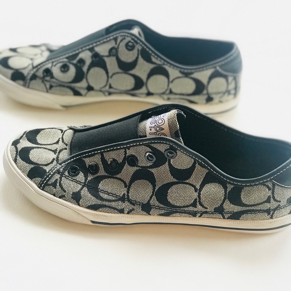 { COACH } Women’s Signature Sneakers Shoes Sz 7.5